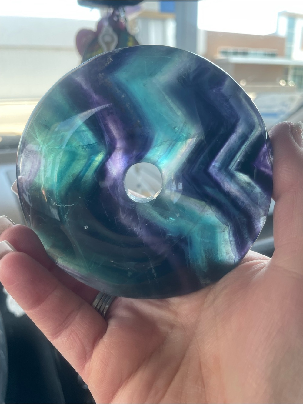 Donut crystal - Picture 2 of 2